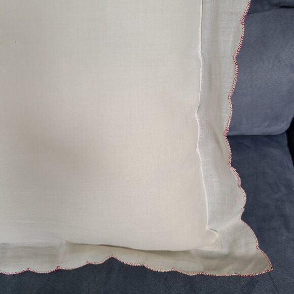 Christmas Poinsettia Embroidered Throw Pillow Gold Cord Scalloped Ruffle Vintage - Picture 12 of 16